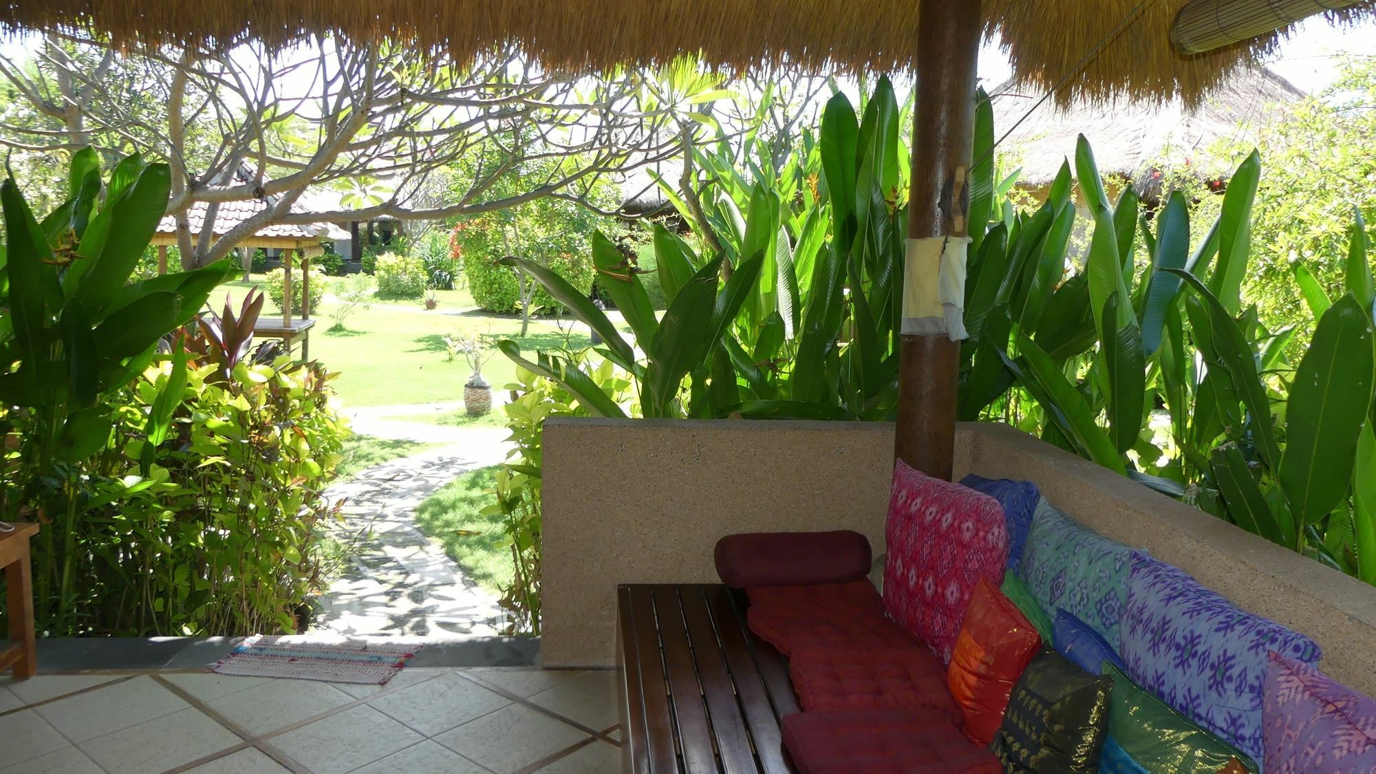 Sunia Loka Bungalows & Dive Center Pemuteran  Exterior photo